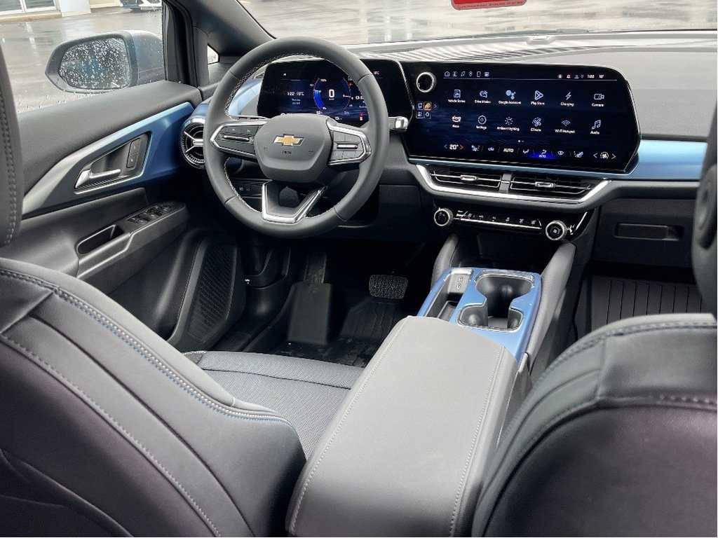 2025 Chevrolet Equinox EV in Joliette, Quebec - 11 - w1024h768px