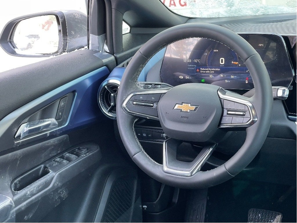 2025 Chevrolet Equinox EV in Joliette, Quebec - 13 - w1024h768px