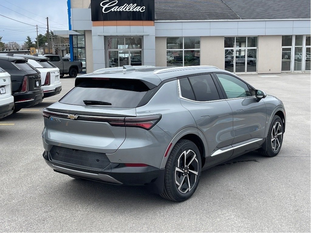 2025 Chevrolet Equinox EV in Joliette, Quebec - 4 - w1024h768px