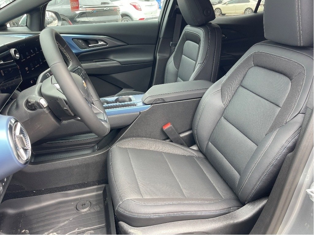 2025 Chevrolet Equinox EV in Joliette, Quebec - 9 - w1024h768px