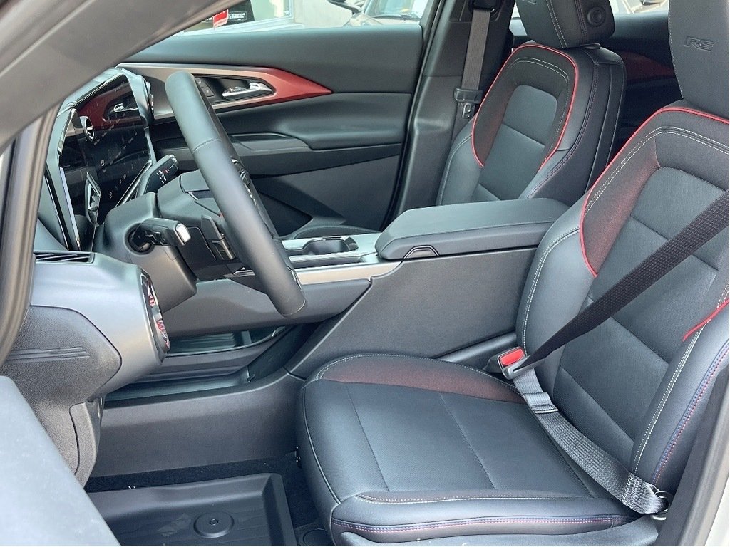 2025 Chevrolet Equinox EV in Joliette, Quebec - 9 - w1024h768px