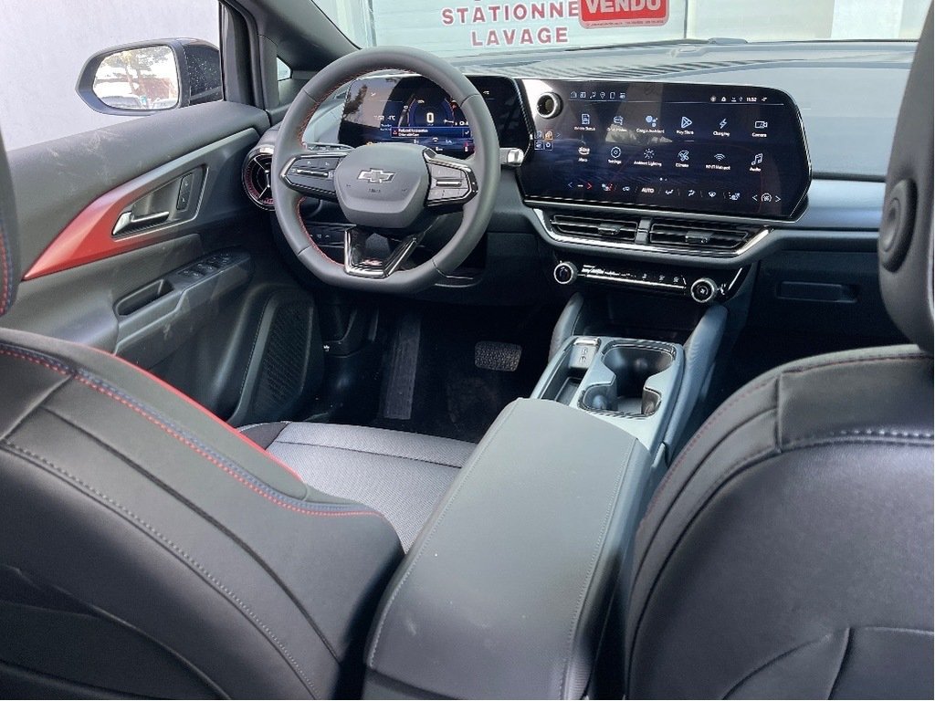 Chevrolet Equinox EV  2025 à Joliette, Québec - 11 - w1024h768px