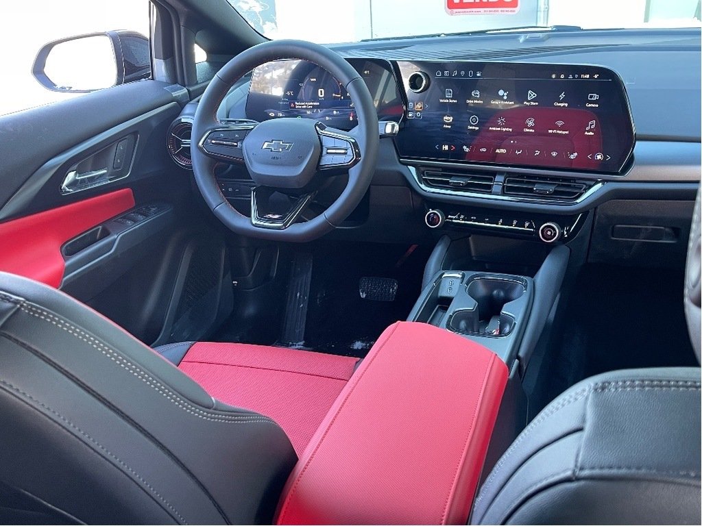 2025 Chevrolet Equinox EV in Joliette, Quebec - 11 - w1024h768px