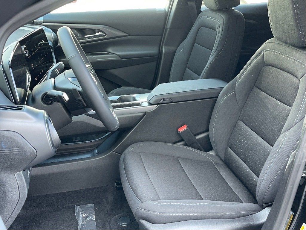 2025 Chevrolet Equinox EV in Joliette, Quebec - 9 - w1024h768px