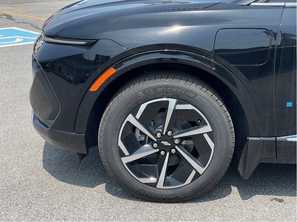 Chevrolet Equinox EV  2025 à Joliette, Québec - 7 - w1024h768px