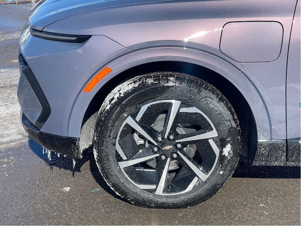 Chevrolet Equinox EV  2025 à Joliette, Québec - 7 - w1024h768px