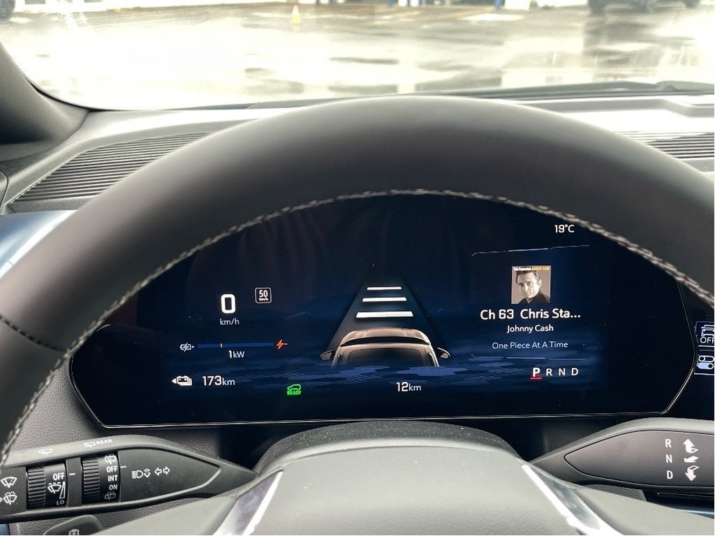 2025 Chevrolet Equinox EV in Joliette, Quebec - 14 - w1024h768px