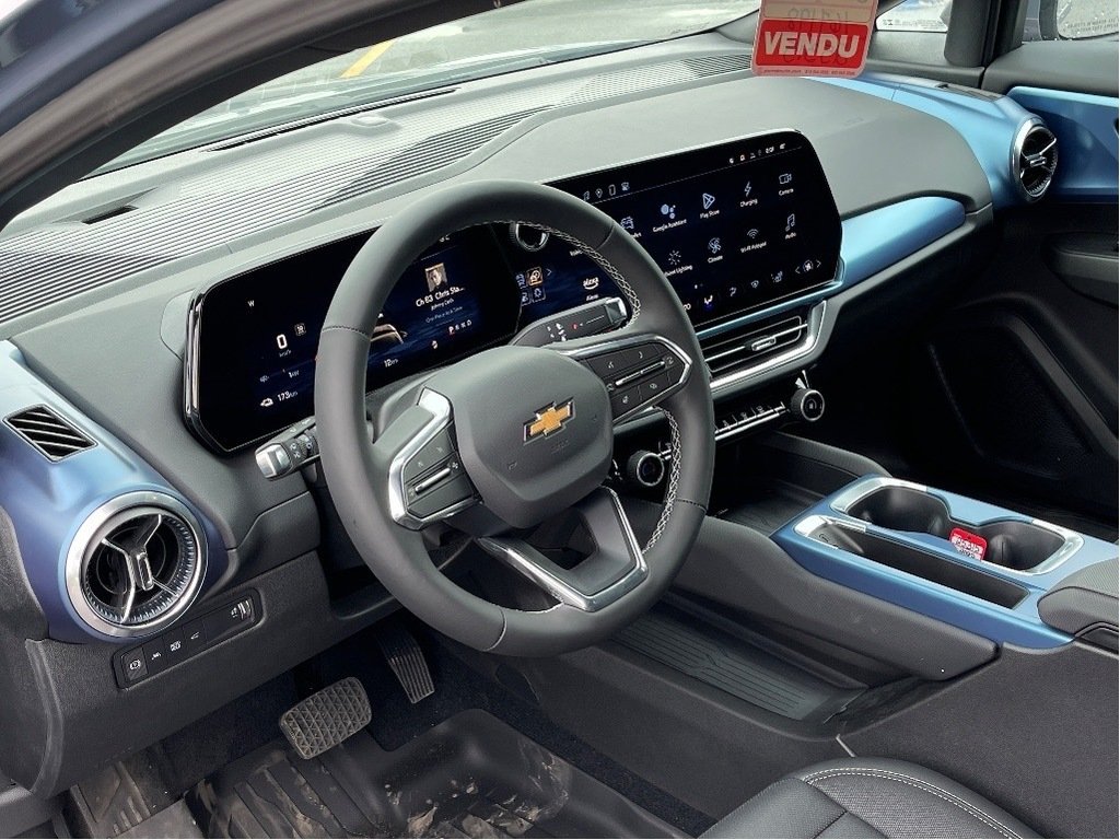 2025 Chevrolet Equinox EV in Joliette, Quebec - 8 - w1024h768px