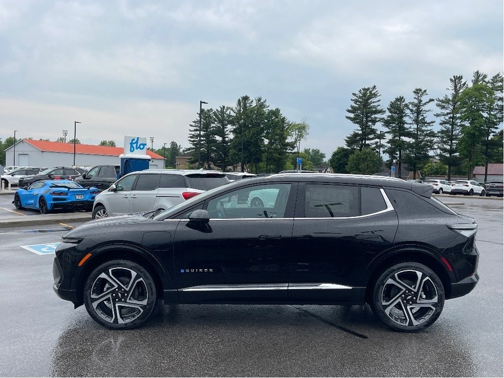 Chevrolet Equinox EV  2025 à Joliette, Québec - 3 - w1024h768px