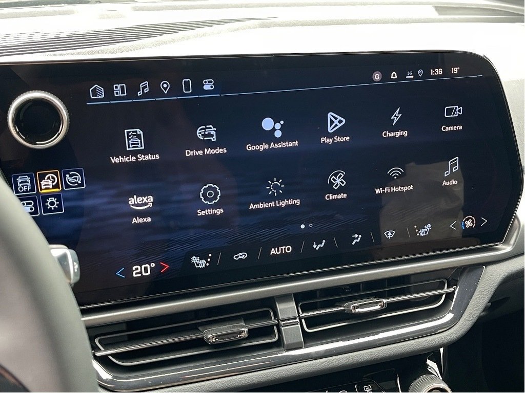 2025 Chevrolet Equinox EV in Joliette, Quebec - 15 - w1024h768px