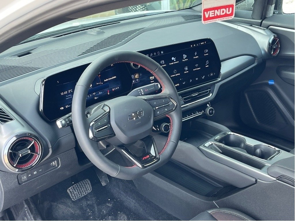 2025 Chevrolet Equinox EV in Joliette, Quebec - 8 - w1024h768px