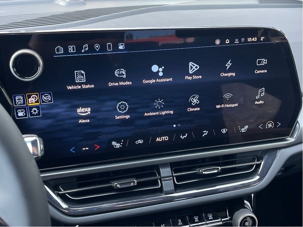 2025 Chevrolet Equinox EV in Joliette, Quebec - 15 - w1024h768px