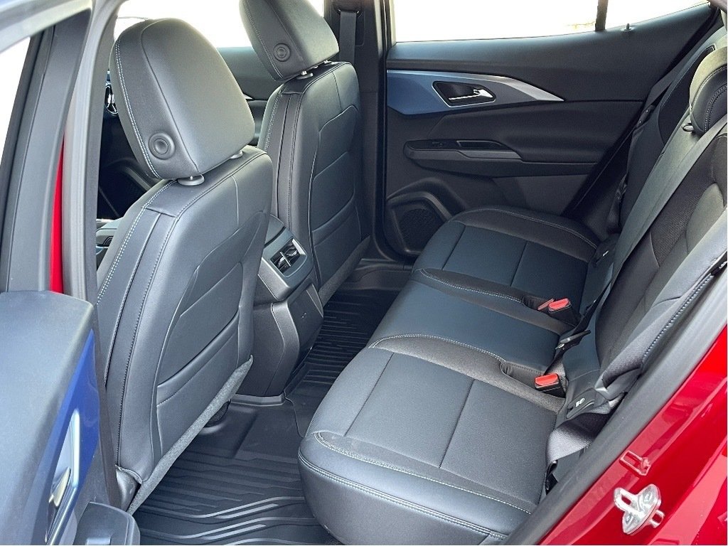 Chevrolet Equinox EV  2025 à Joliette, Québec - 10 - w1024h768px