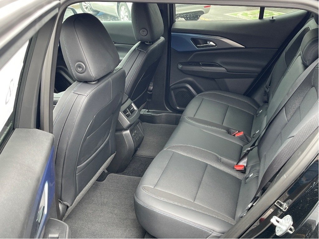 2025 Chevrolet Equinox EV in Joliette, Quebec - 9 - w1024h768px