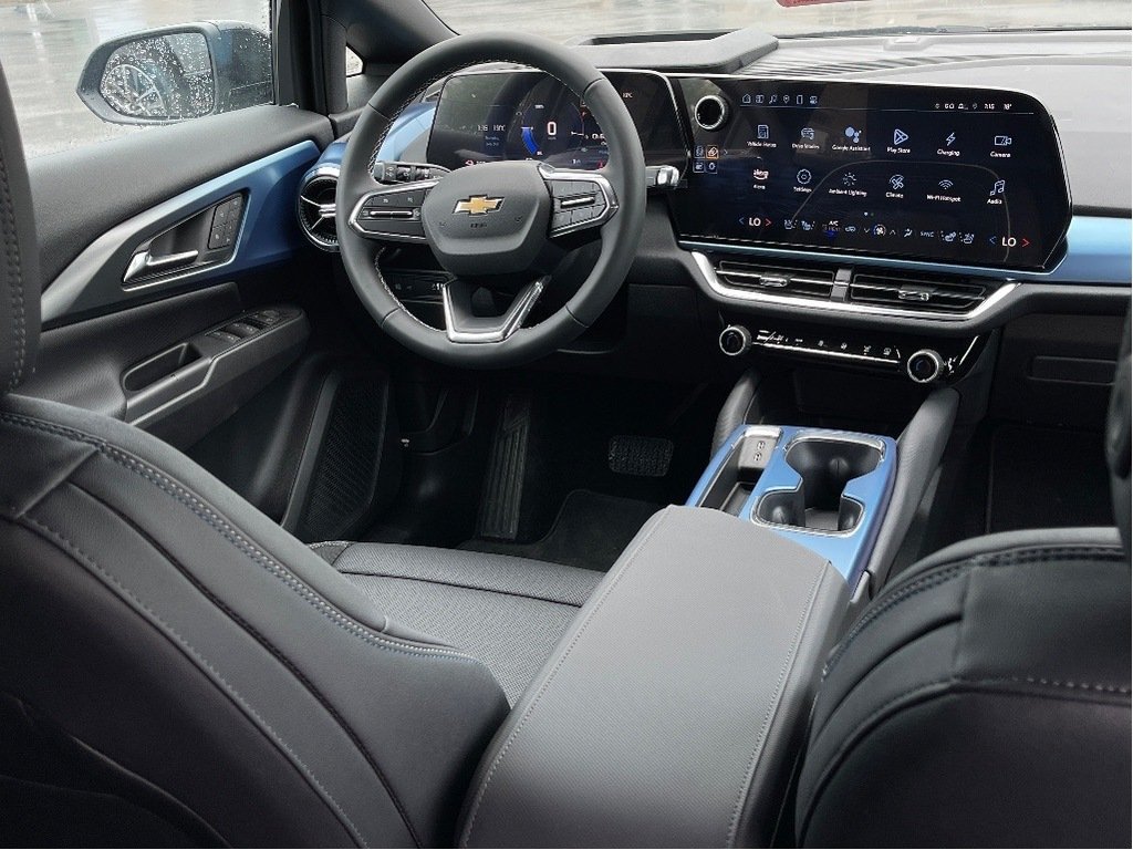 2025 Chevrolet Equinox EV in Joliette, Quebec - 11 - w1024h768px