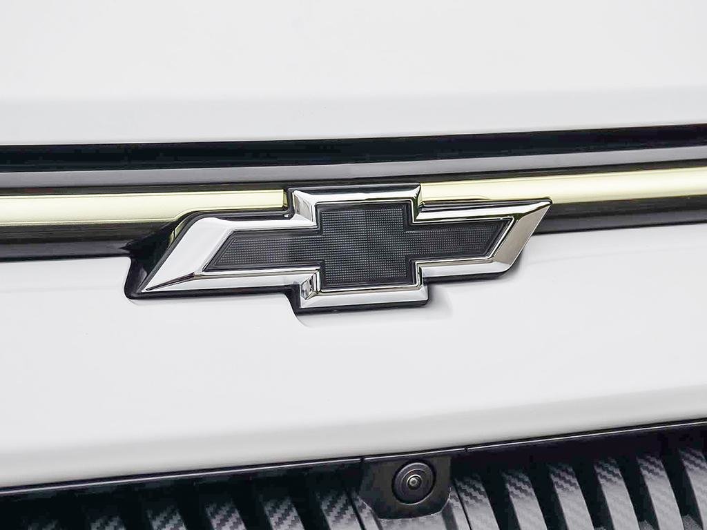 2026 Chevrolet Equinox EV in Joliette, Quebec - 8 - w1024h768px