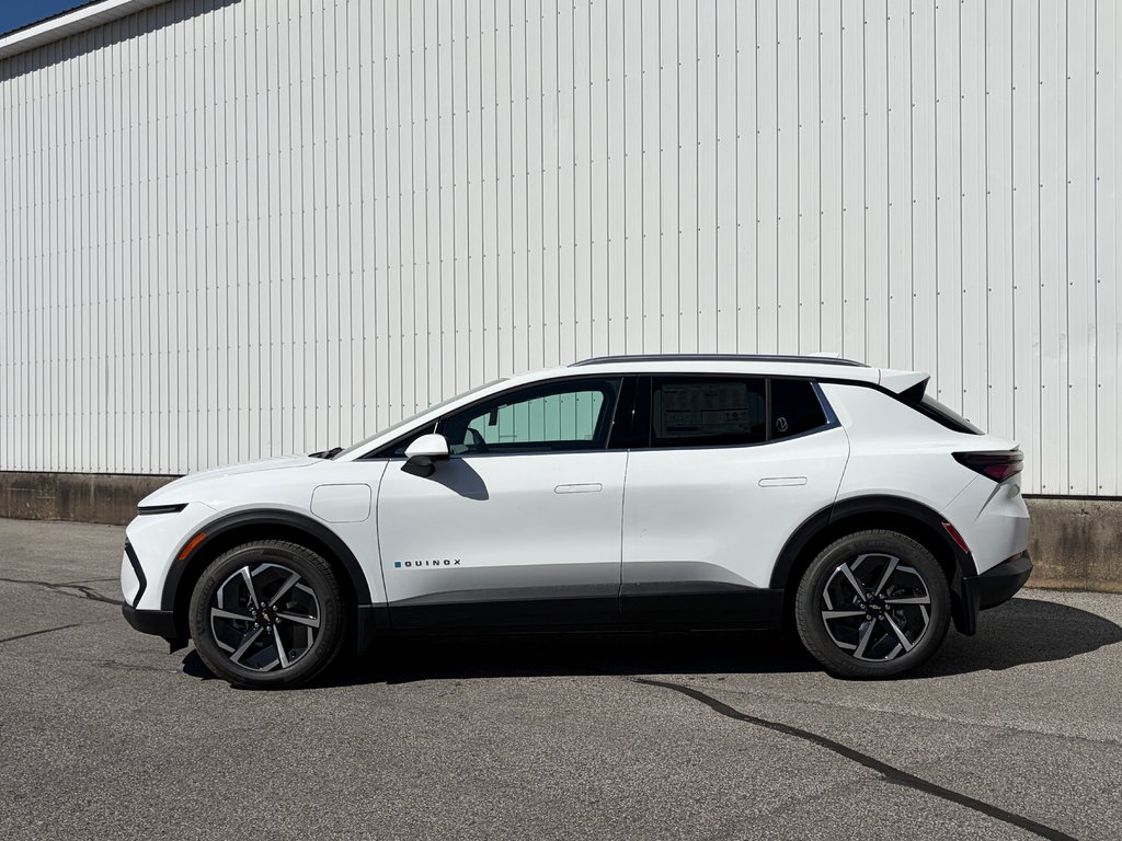 Chevrolet Equinox EV  2026 à Joliette, Québec - 3 - w1024h768px