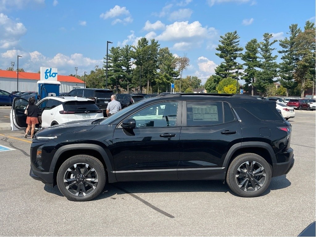 2025 Chevrolet Equinox in Joliette, Quebec - 3 - w1024h768px