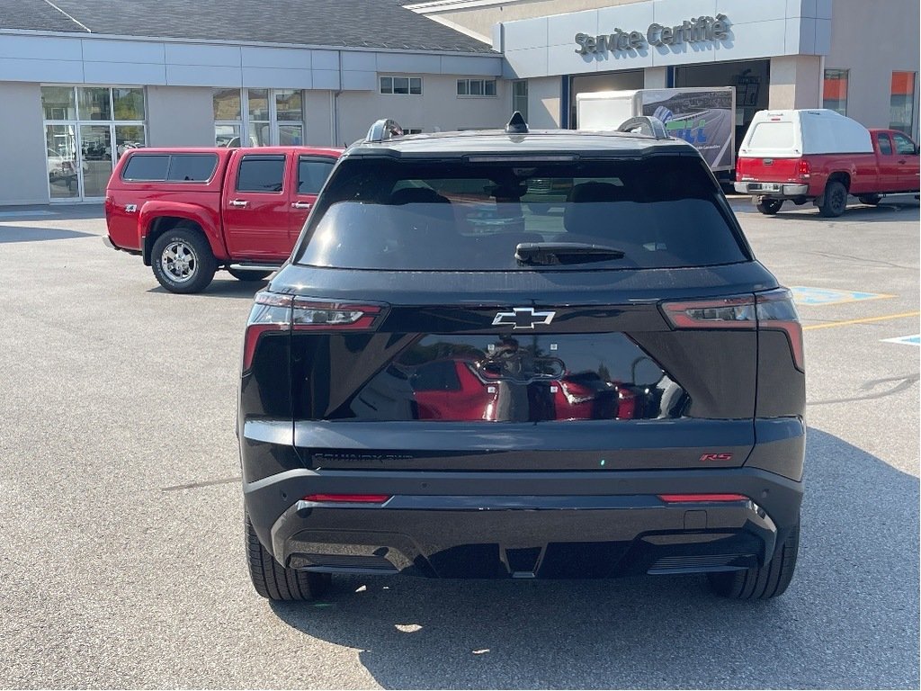 2025 Chevrolet Equinox in Joliette, Quebec - 5 - w1024h768px