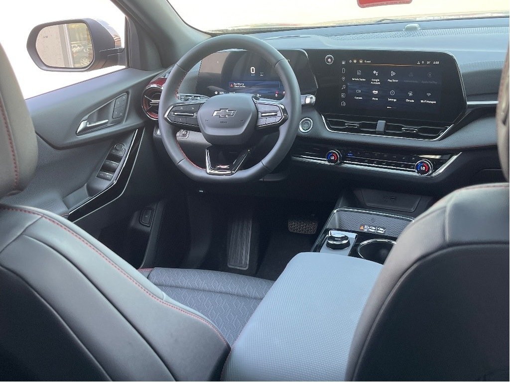 2025 Chevrolet Equinox in Joliette, Quebec - 12 - w1024h768px