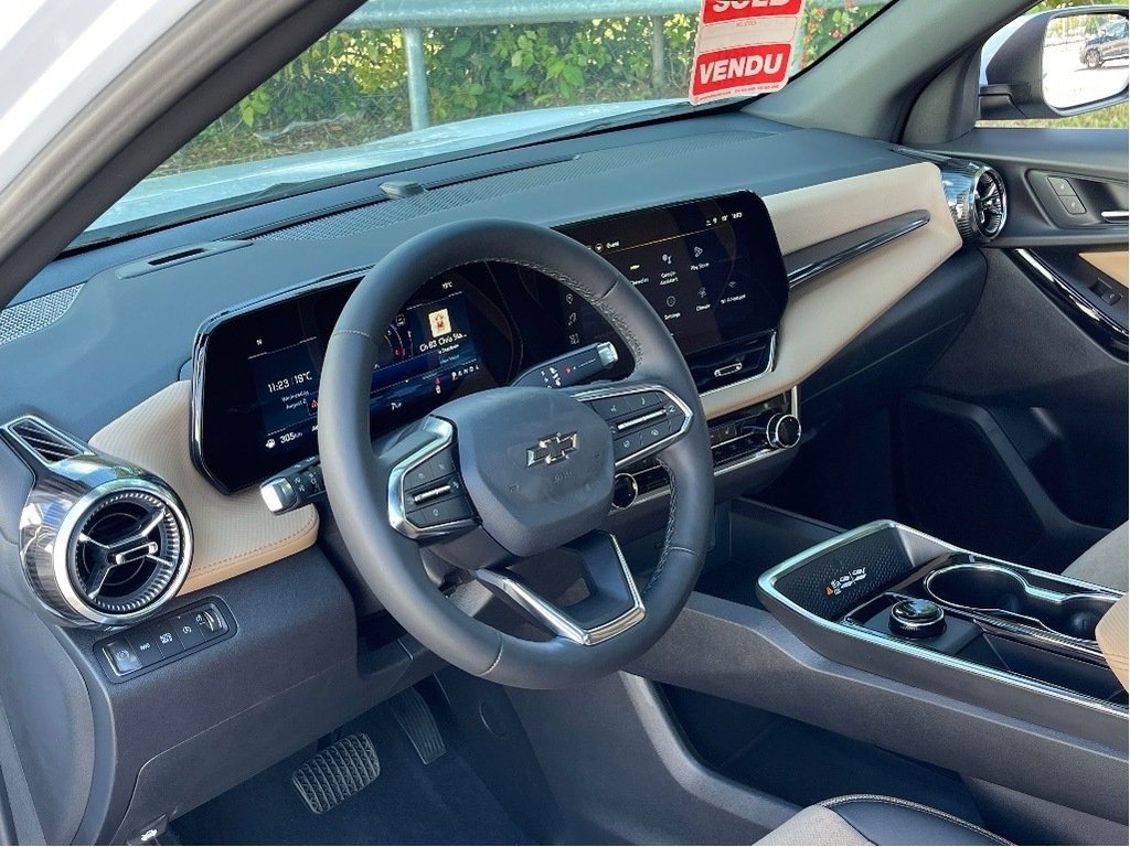 Chevrolet Equinox  2026 à Joliette, Québec - 9 - w1024h768px