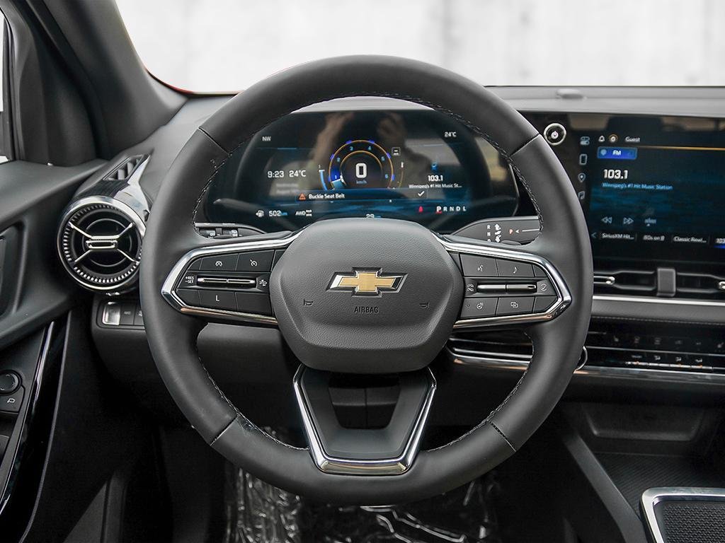 2026 Chevrolet Equinox in Joliette, Quebec - 13 - w1024h768px