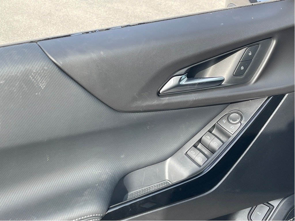 Chevrolet Equinox  2026 à Joliette, Québec - 12 - w1024h768px