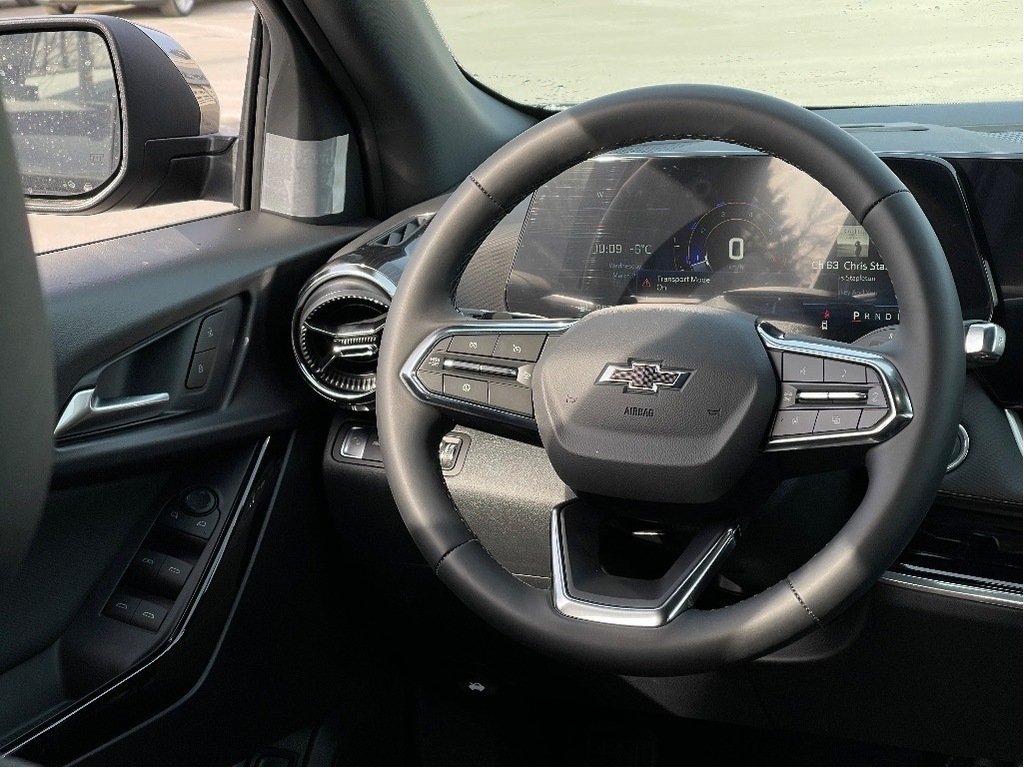 Chevrolet Equinox  2026 à Joliette, Québec - 13 - w1024h768px