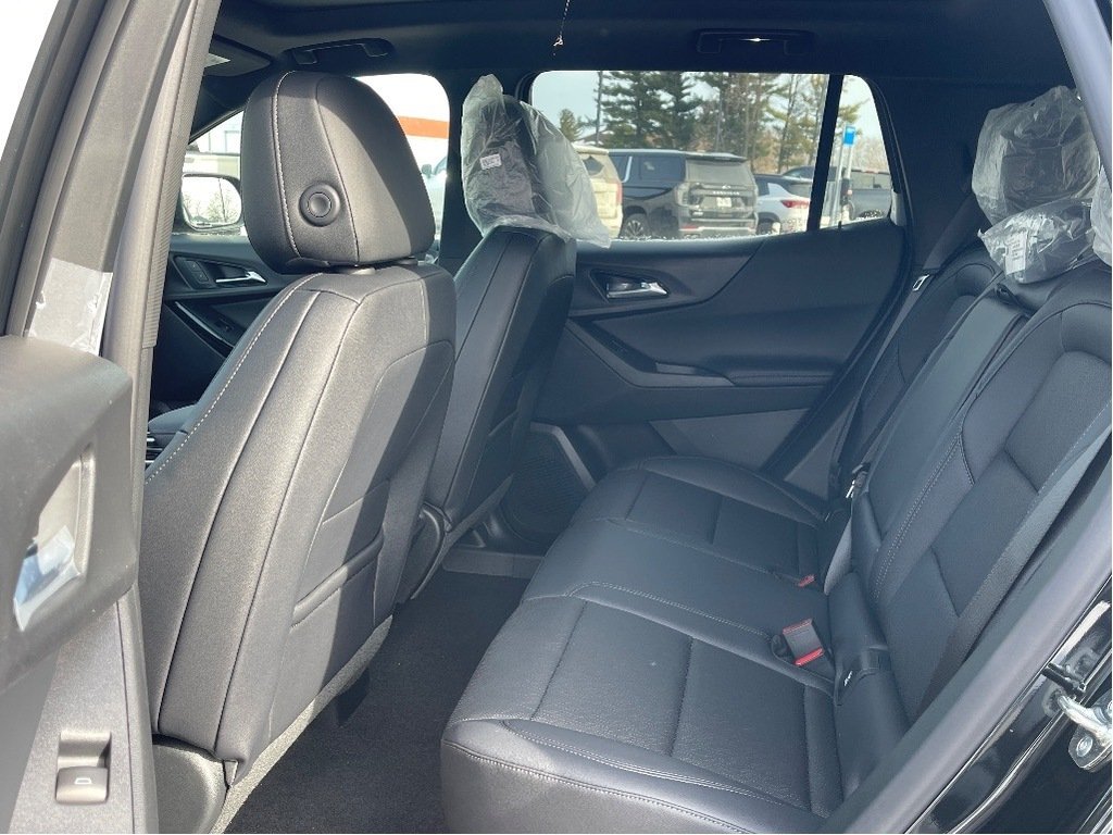 Chevrolet Equinox  2026 à Joliette, Québec - 10 - w1024h768px