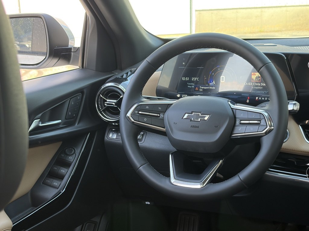 2026 Chevrolet Equinox in Joliette, Quebec - 13 - w1024h768px