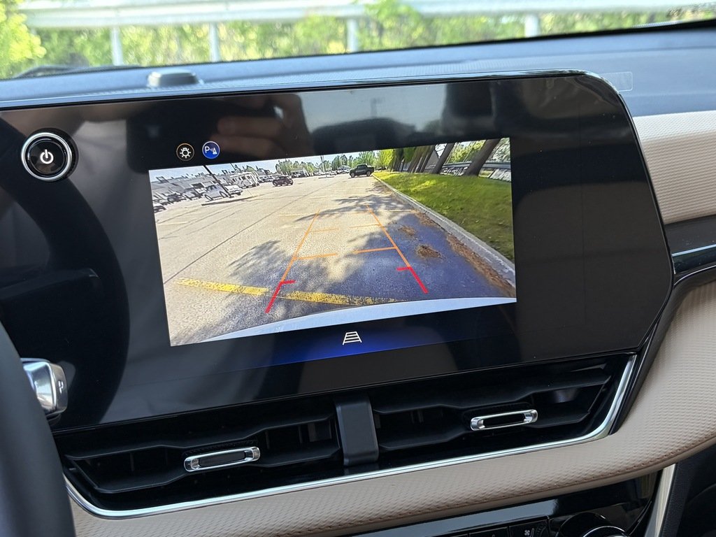 2026 Chevrolet Equinox in Joliette, Quebec - 16 - w1024h768px
