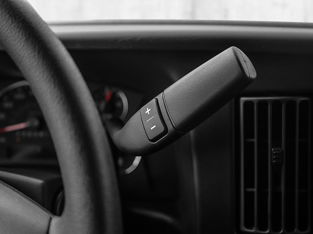 Chevrolet Express Cargo 2500  2025 à Joliette, Québec - 17 - w1024h768px