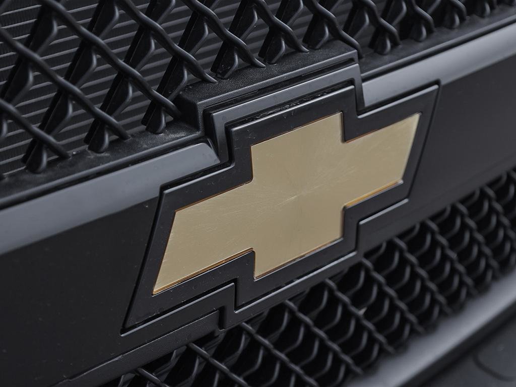 2025 Chevrolet Express Cargo 2500 in Joliette, Quebec - 9 - w1024h768px