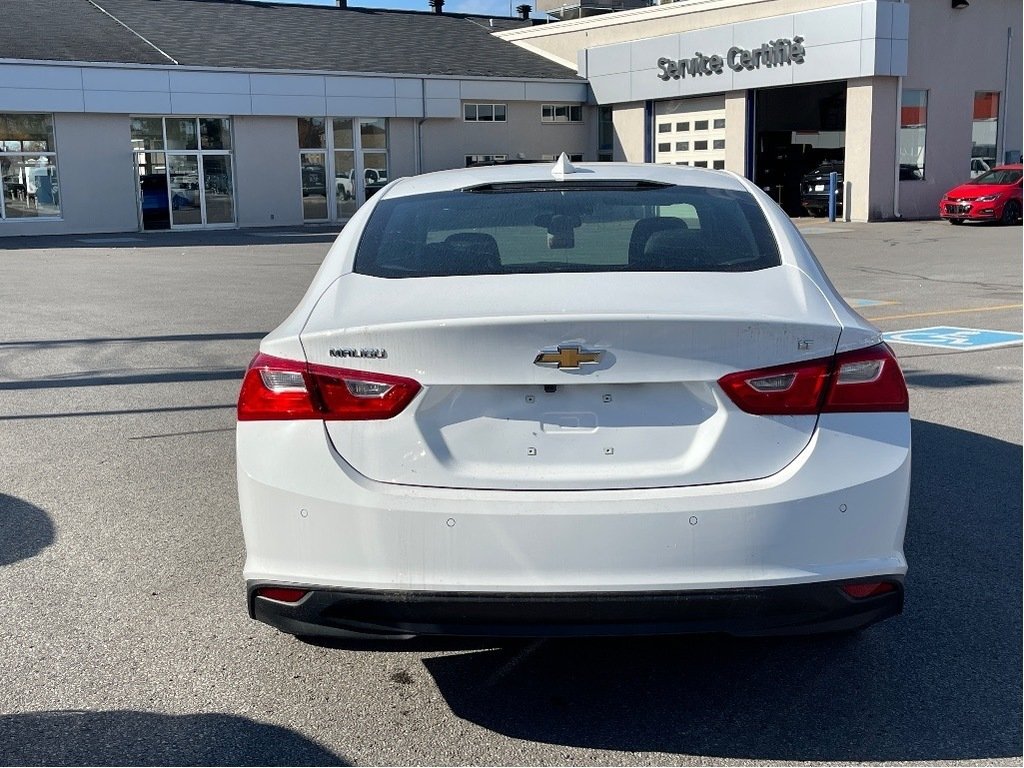 Chevrolet Malibu  2024 à Joliette, Québec - 5 - w1024h768px