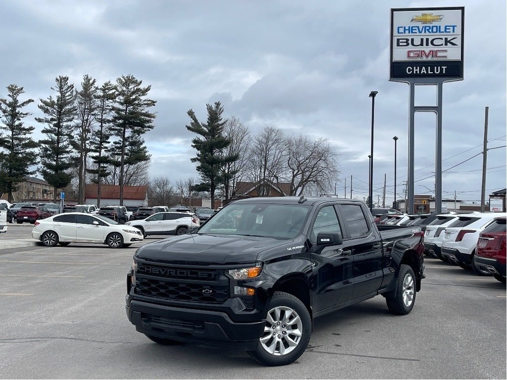 2024 Chevrolet Silverado 1500 in Joliette, Quebec - 1 - w1024h768px