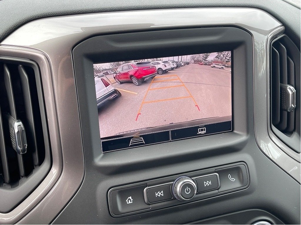 2024 Chevrolet Silverado 1500 in Joliette, Quebec - 17 - w1024h768px