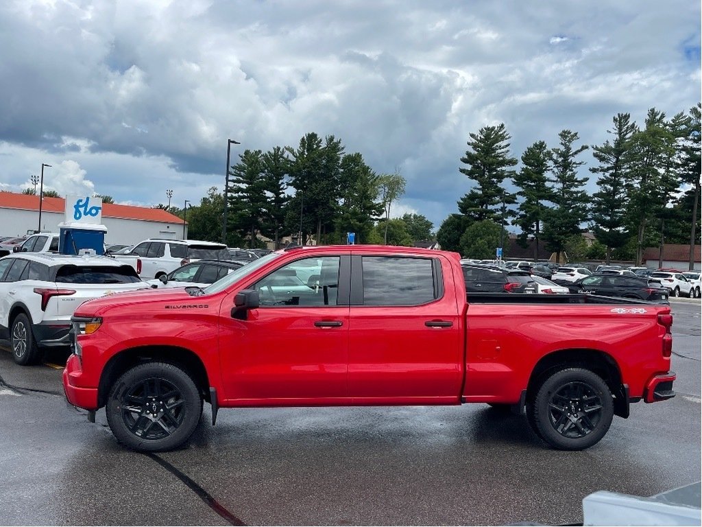 2024 Chevrolet Silverado 1500 in Joliette, Quebec - 3 - w1024h768px