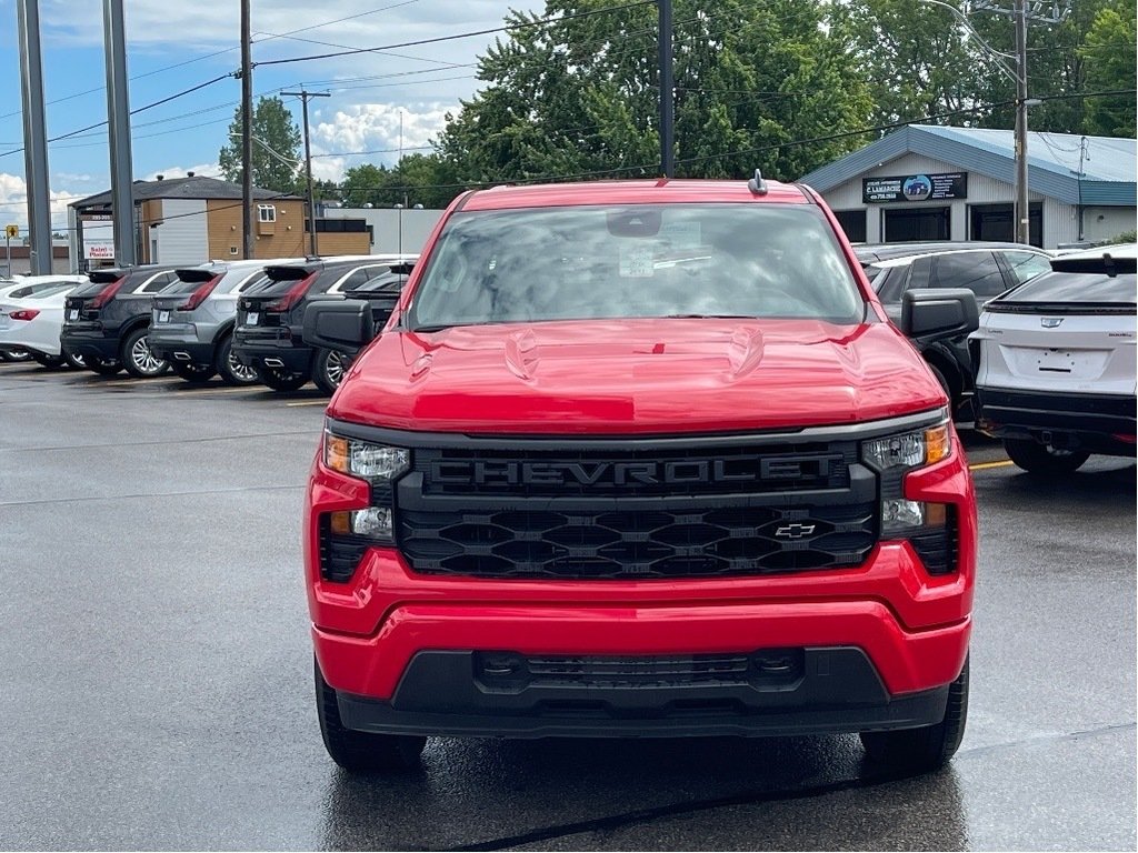 2024 Chevrolet Silverado 1500 in Joliette, Quebec - 2 - w1024h768px