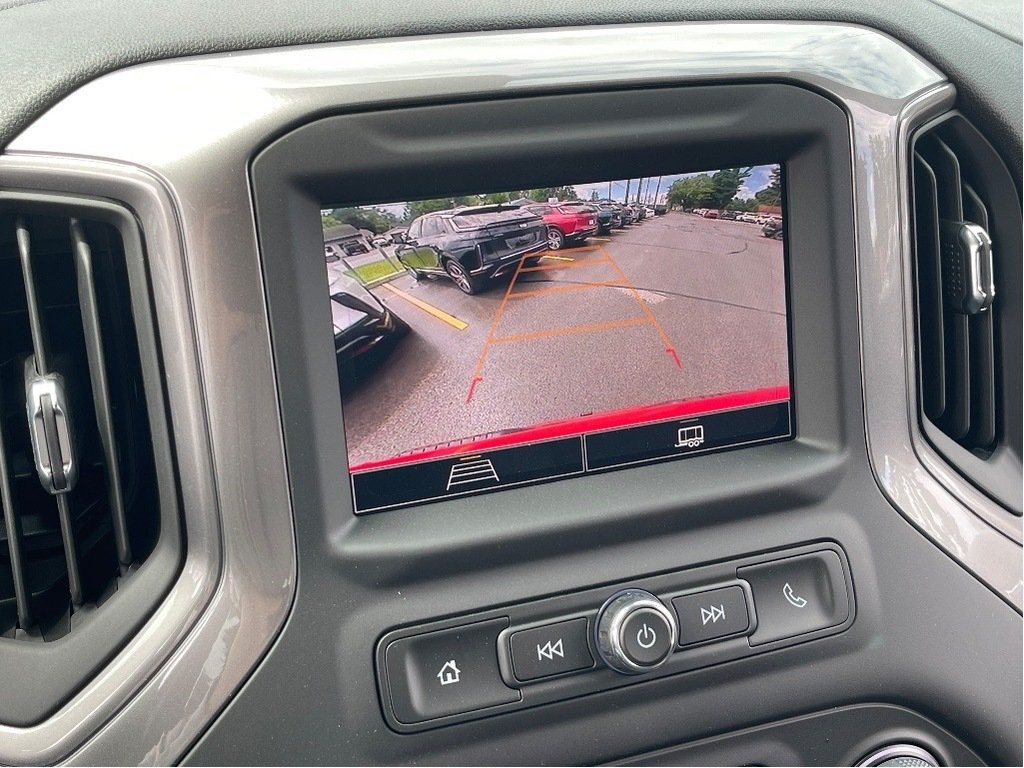 2024 Chevrolet Silverado 1500 in Joliette, Quebec - 17 - w1024h768px