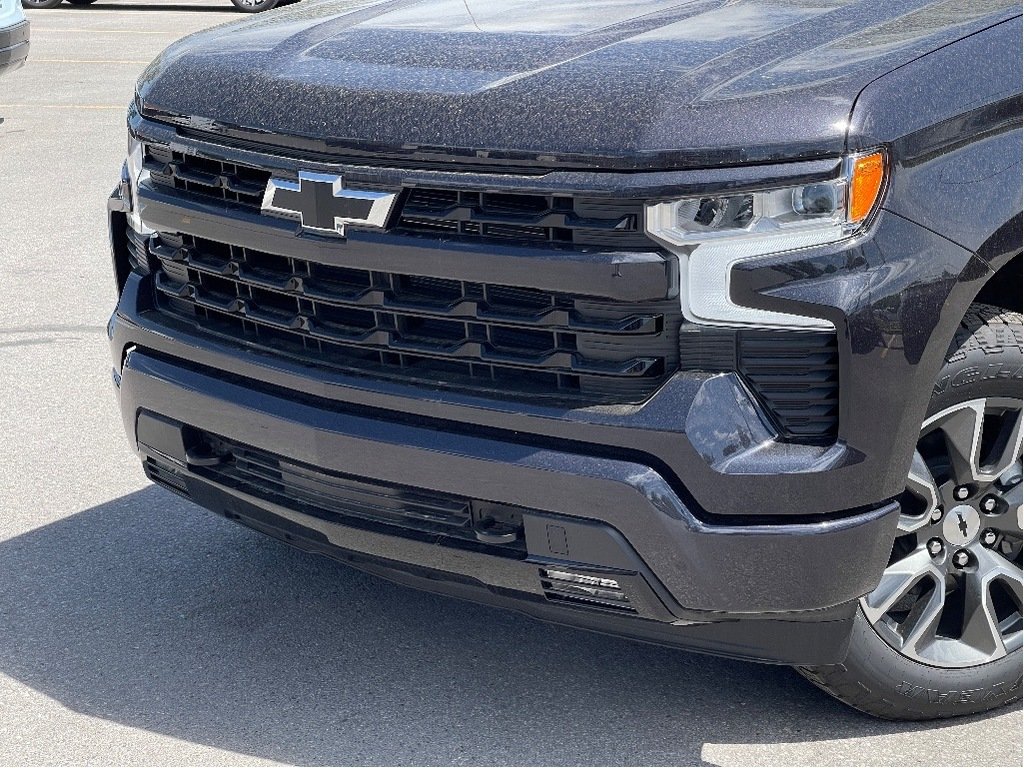 2024 Chevrolet Silverado 1500 in Joliette, Quebec - 6 - w1024h768px