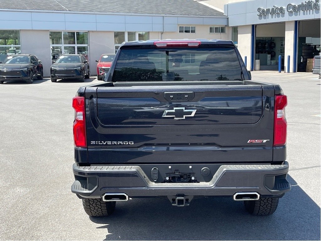 2024 Chevrolet Silverado 1500 in Joliette, Quebec - 5 - w1024h768px