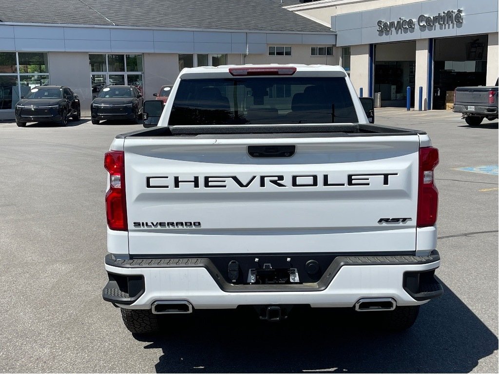 2024 Chevrolet Silverado 1500 in Joliette, Quebec - 5 - w1024h768px