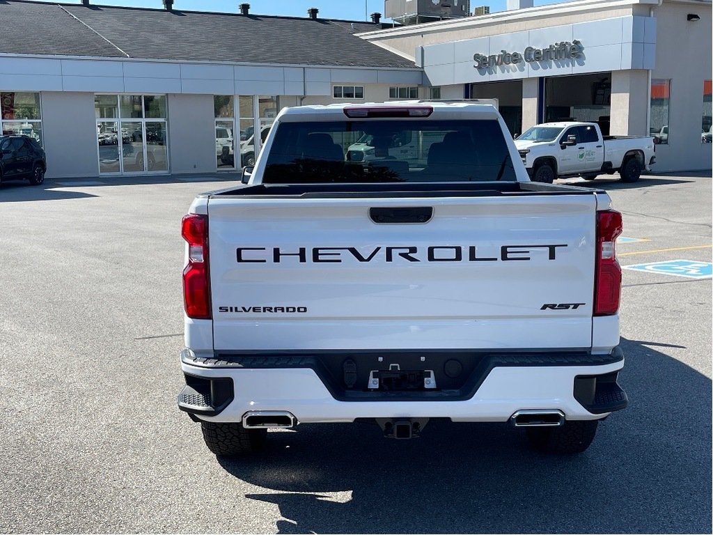 2024 Chevrolet Silverado 1500 in Joliette, Quebec - 5 - w1024h768px