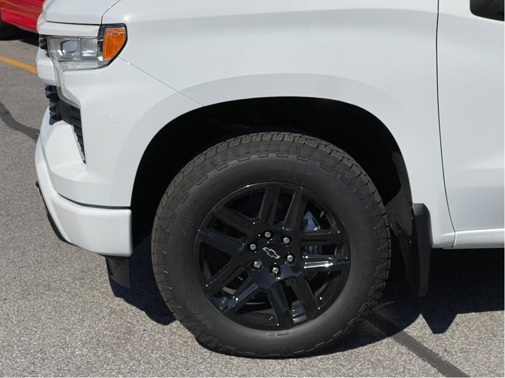 2024 Chevrolet Silverado 1500 in Joliette, Quebec - 7 - w1024h768px