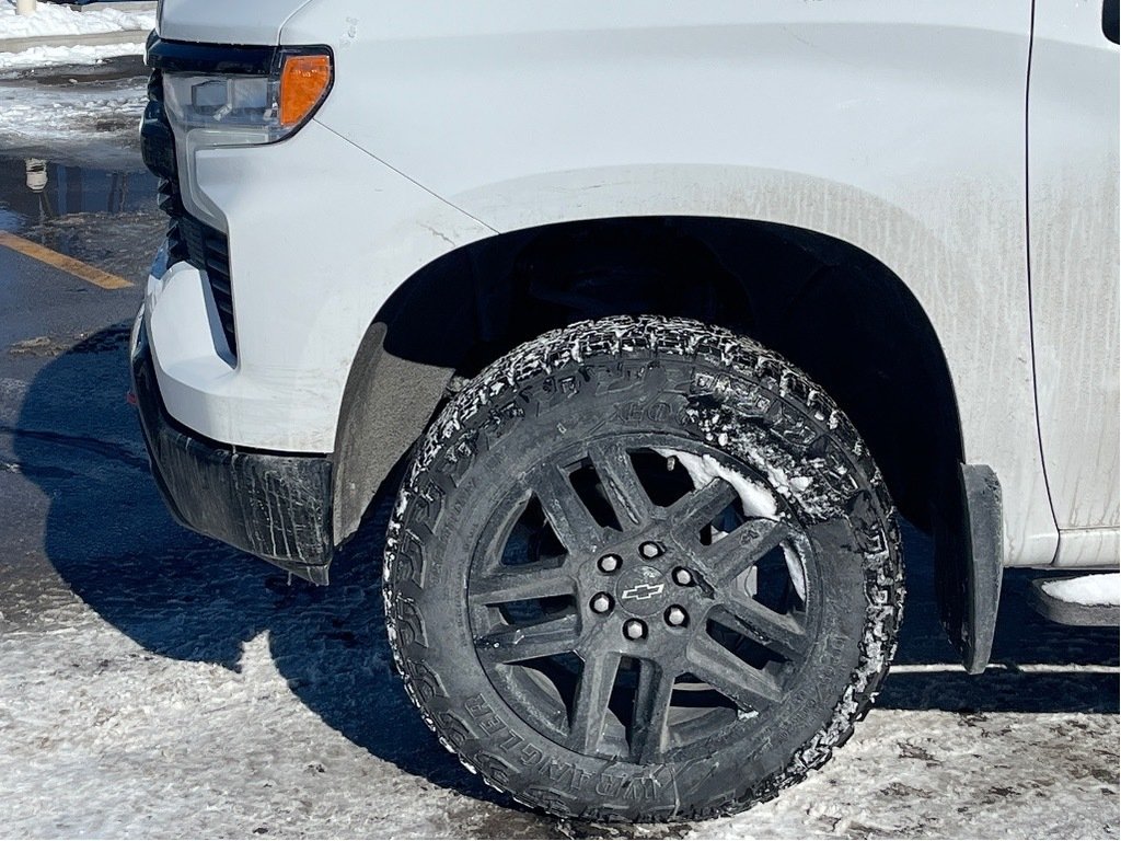 2025 Chevrolet Silverado 1500 in Joliette, Quebec - 7 - w1024h768px