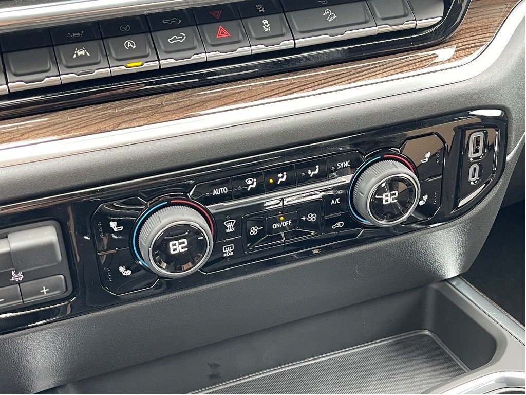 2025 Chevrolet Silverado 1500 in Joliette, Quebec - 19 - w1024h768px