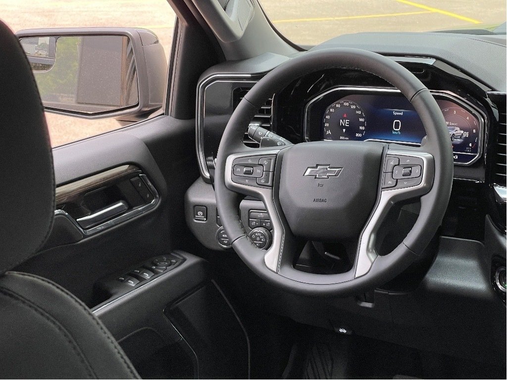 2025 Chevrolet Silverado 1500 in Joliette, Quebec - 14 - w1024h768px