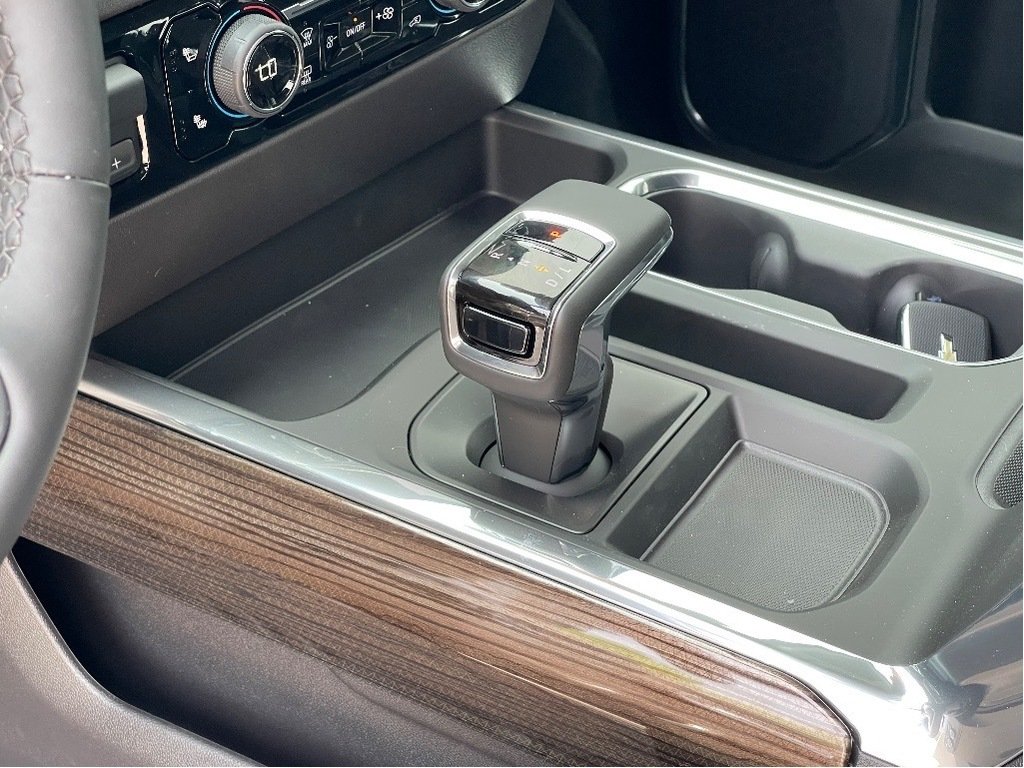 2025 Chevrolet Silverado 1500 in Joliette, Quebec - 19 - w1024h768px