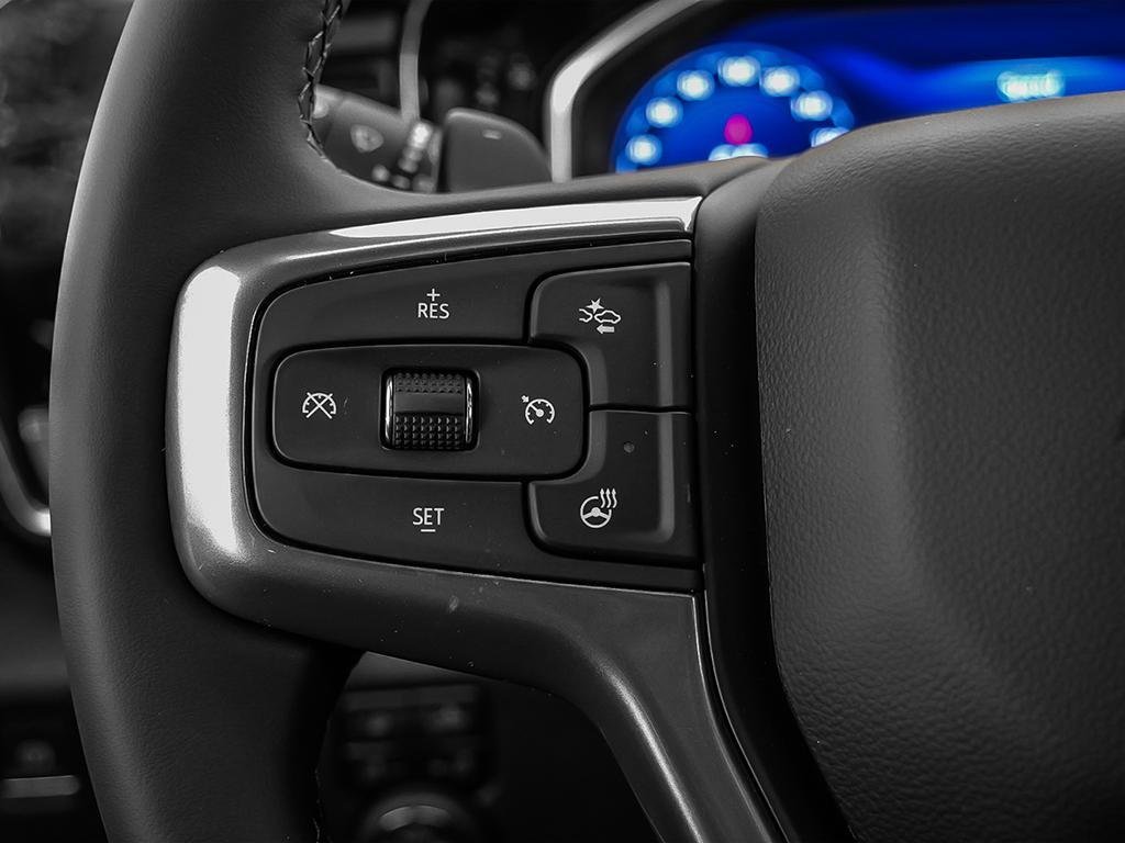 2025 Chevrolet Silverado 1500 in Joliette, Quebec - 14 - w1024h768px