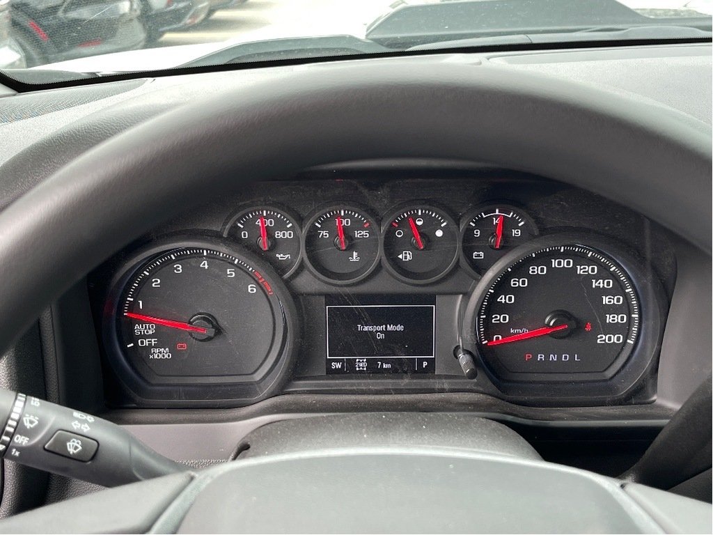 2025 Chevrolet Silverado 1500 in Joliette, Quebec - 15 - w1024h768px